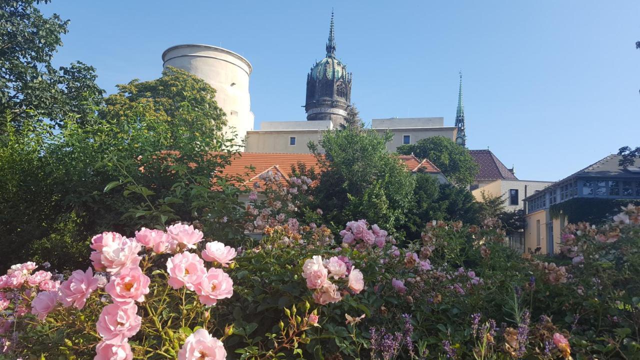 Fewo "Seerose" Am Stadtpark Lägenhet Wittenberg Exteriör bild